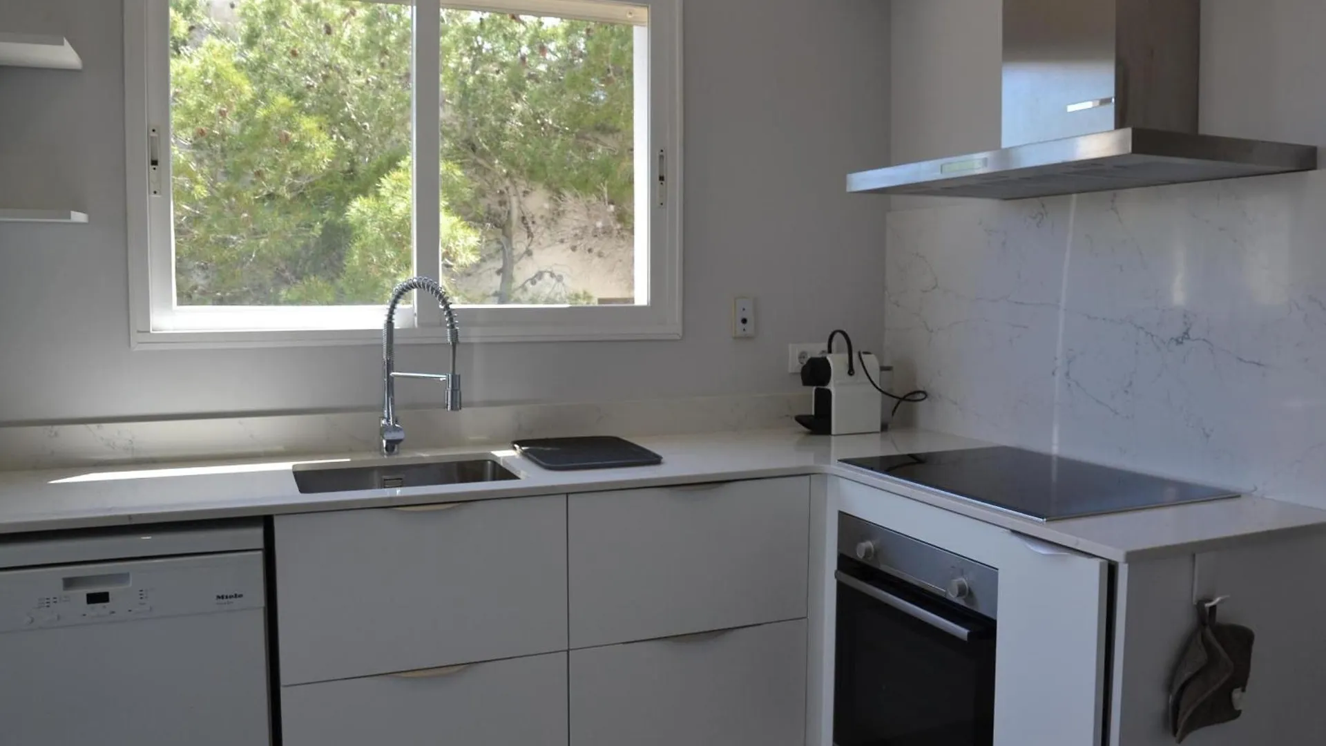 Casa Blanca A - L'Estartit, Roca Maura - Es-323-59 Apartment
